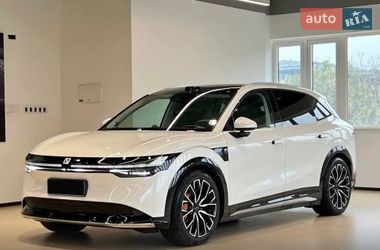 Внедорожник / Кроссовер Zeekr 7X 2024 в Киеве