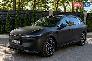 Позашляховик / Кросовер Zeekr 7X 2024 в Дніпрі