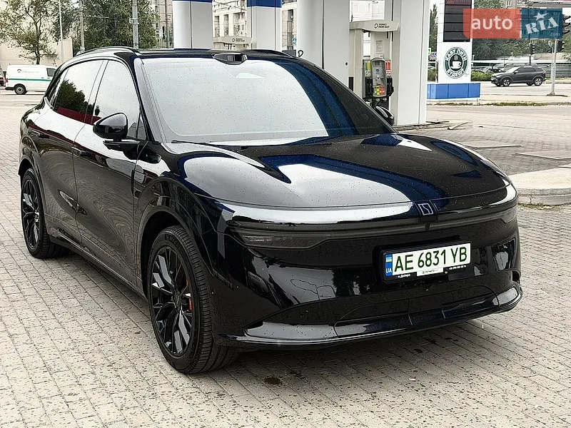 Zeekr 7X