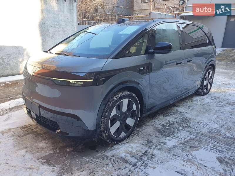 Минивэн Zeekr Mix 2024 в Днепре