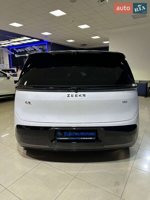 Минивэн Zeekr Mix 2024 в Кропивницком