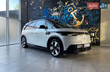 Мінівен Zeekr Mix 2024 в Одесі