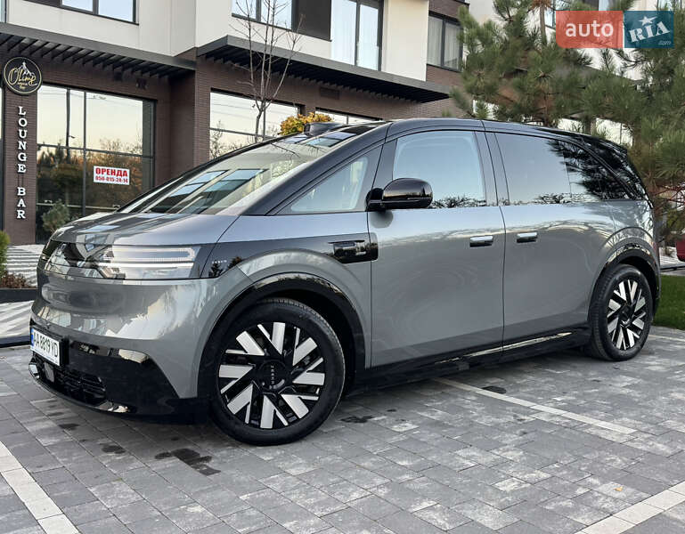 Мінівен Zeekr Mix 2024 в Ужгороді фото 7 Мінівен Zeekr Mix 2024 в Ужгороді