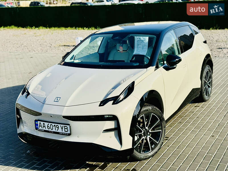 Хэтчбек Zeekr X 2023 в Киеве