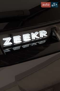 Позашляховик / Кросовер Zeekr X 2023 в 