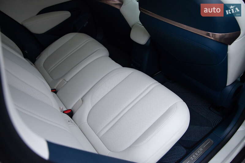 Позашляховик / Кросовер Zeekr X 2023 в Києві