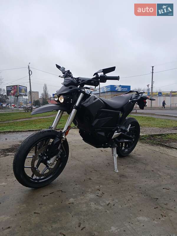 Мотоцикл Супермото (Motard) Zero FXS 2021 в Кременчуге