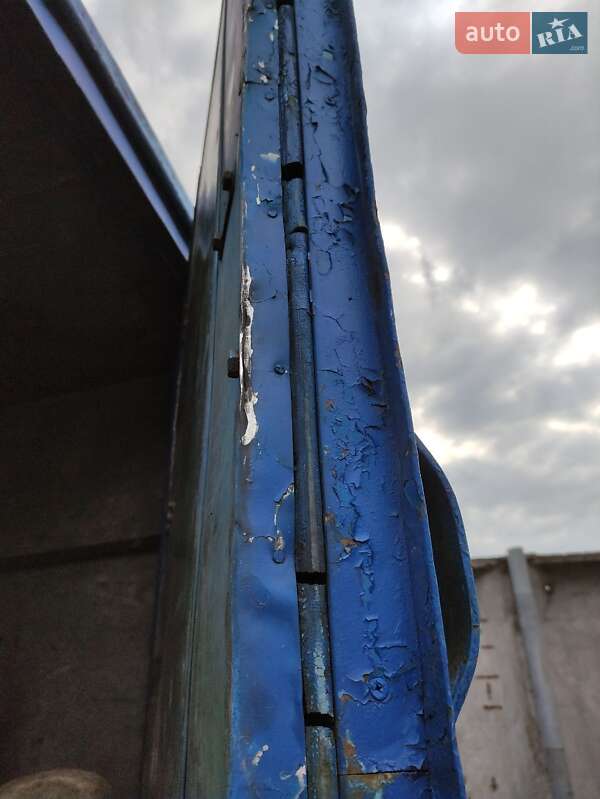 Вантажний фургон ЗИЛ 130 1993 в Шостці