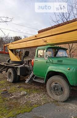 Автовышка ЗИЛ 130 1985 в Остроге