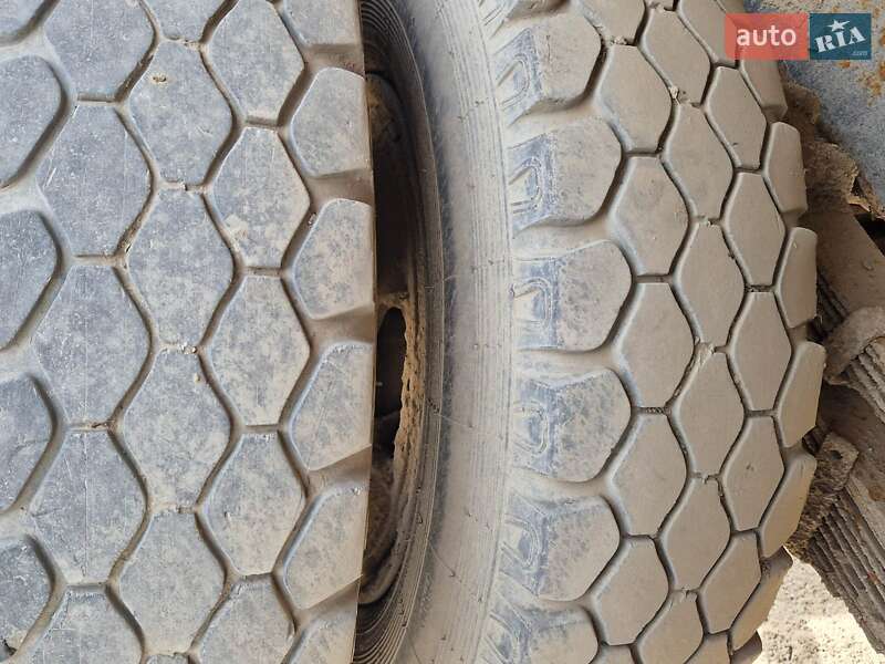 Самосвал ЗИЛ 130 1987 в Одессе