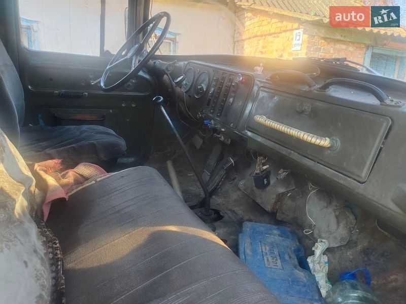 Самосвал ЗИЛ 130 1990 в Ромнах