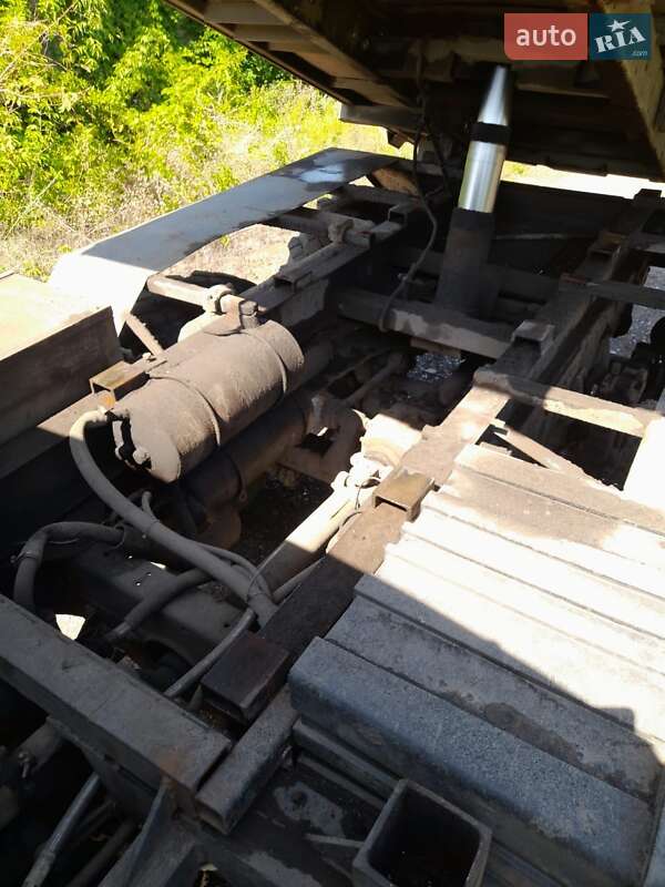 Самосвал ЗИЛ 131 1979 в Дружковке