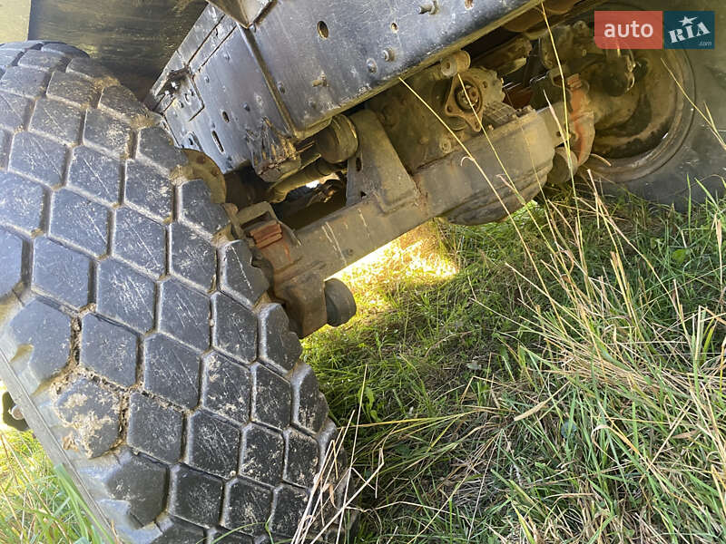 Бензовоз ЗИЛ 131 1987 в Верховине