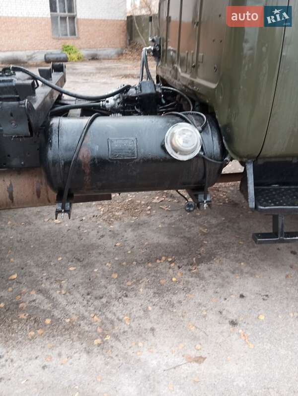 Самоскид ЗИЛ 131 1987 в Богуславі