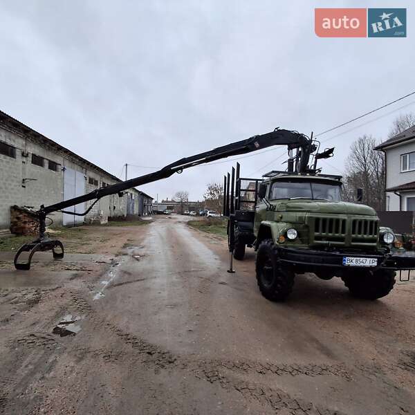 Лесовоз / Сортиментовоз ЗИЛ 131 1983 в Коростене