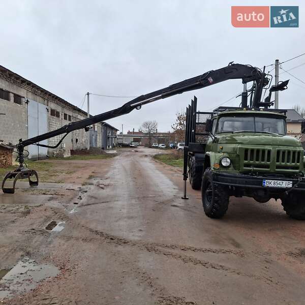 Лесовоз / Сортиментовоз ЗИЛ 131 1983 в Коростене