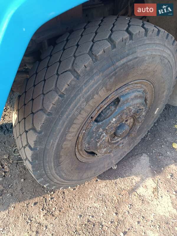 Самосвал ЗИЛ 4131 1990 в Новомиргороде