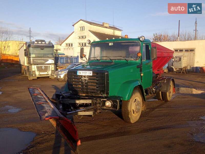 Піскорозкидальна машина ЗИЛ 4331 2005 в Рівному фото 2 Піскорозкидальна машина ЗИЛ 4331 2005 в Рівному