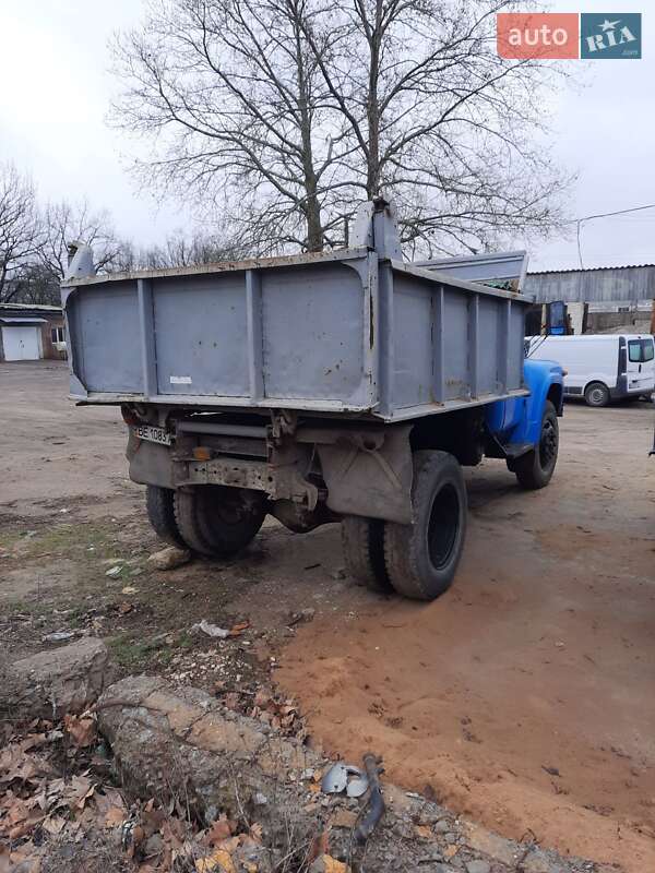 Самосвал ЗИЛ 4502 1990 в Николаеве