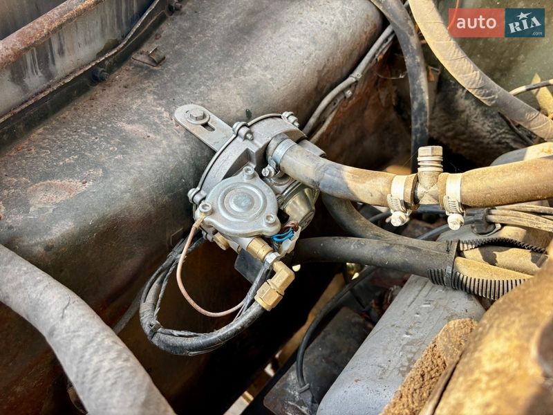 Самоскид ЗИЛ 4502 1991 в Луцьку