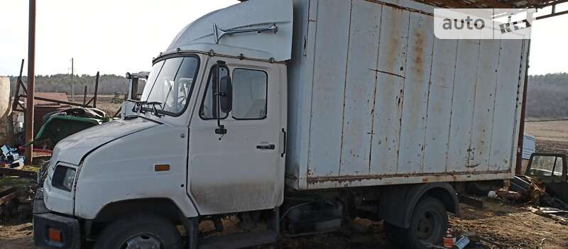 Вантажний фургон ЗИЛ 5301 (Бичок) 2003 в Миколаєві