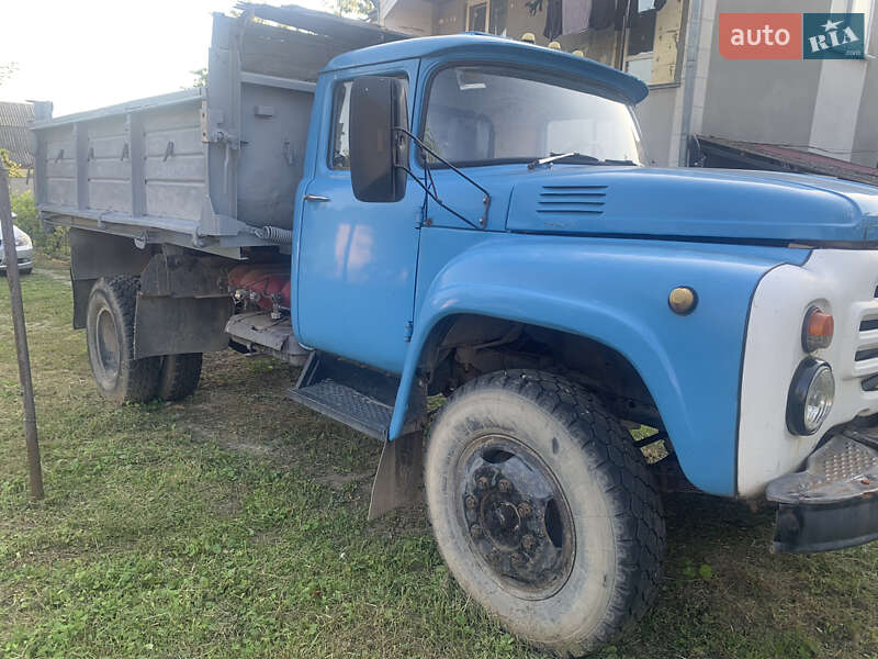 Самосвал ЗИЛ ММЗ 554 1985 в Виннице