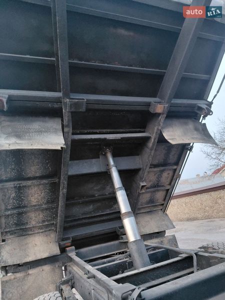 Самосвал ЗИЛ ММЗ 554 1991 в Богородчанах