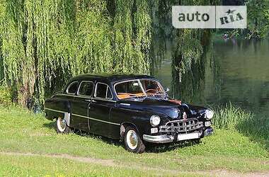 Лимузин ЗИМ 12 1954 в Киеве