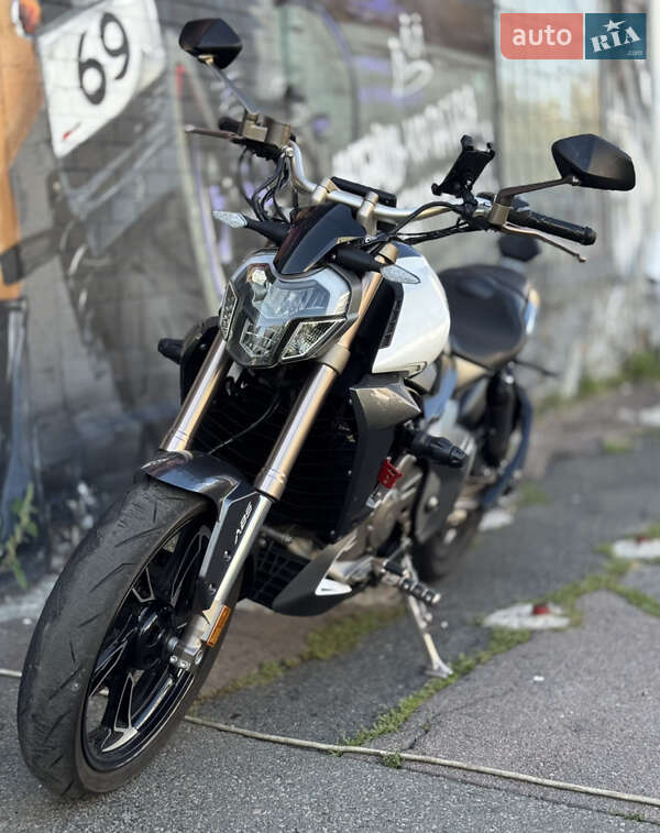 Мотоцикл Без обтекателей (Naked bike) Zontes ZT 310-V 2020 в Киеве