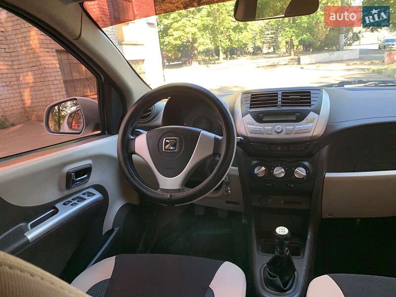 Хетчбек Zotye Z100 2015 в Кривому Розі фото 21 Хетчбек Zotye Z100 2015 в Кривому Розі