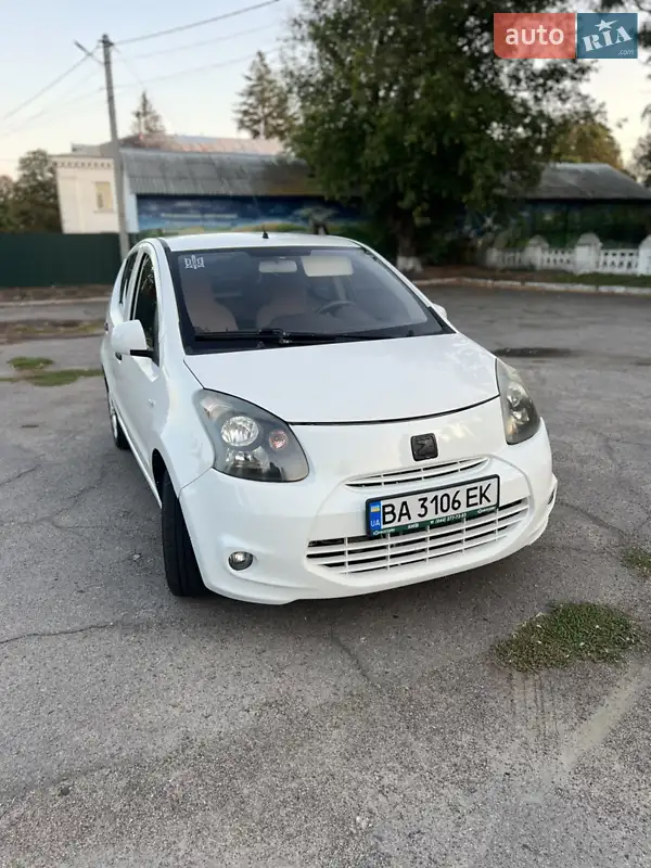 Zotye Z100