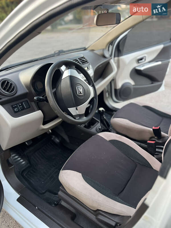 Хэтчбек Zotye Z100 2015 в Новоархангельске