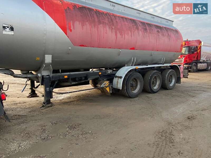 Цистерна полуприцеп Zremb N 1992 в Тернополе фото 10 Цистерна полуприцеп Zremb N 1992 в Тернополе