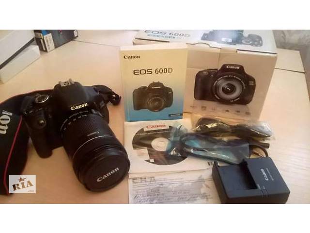 Фотоаппарат Canon EOS 600D Kit