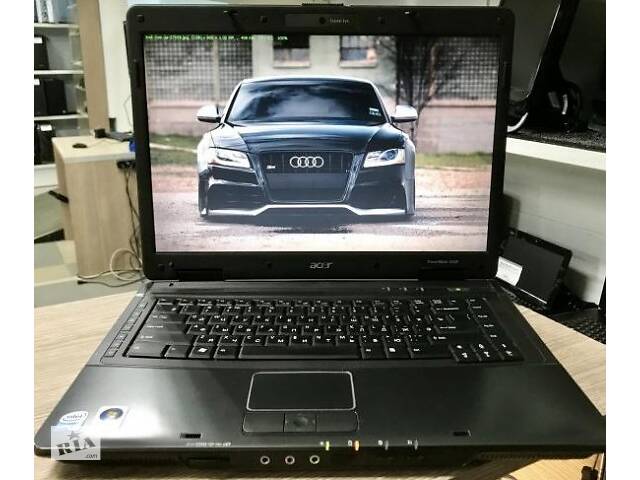 Ноутбук Acer TravelMate 5320 (в отличном состоянии).