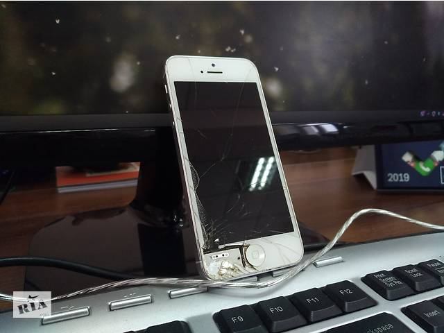 Apple iphone 5 (64gb)