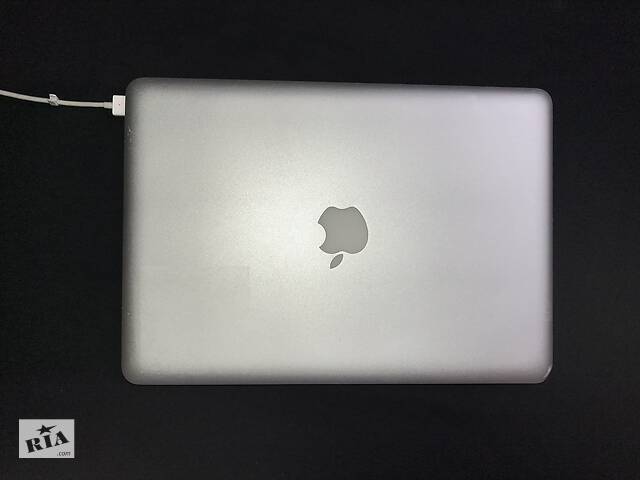 Ноутбук Macbook pro 13