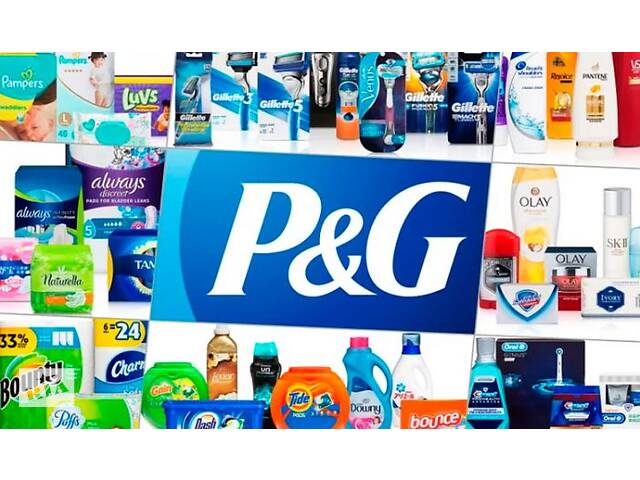 Работник на упаковку продукции Procter&Gamble