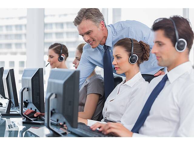 Оператор call-центра