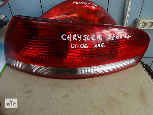 продам Фонарь задний правый для Chrysler Sebring 2001-06 кабрио бу в Львове