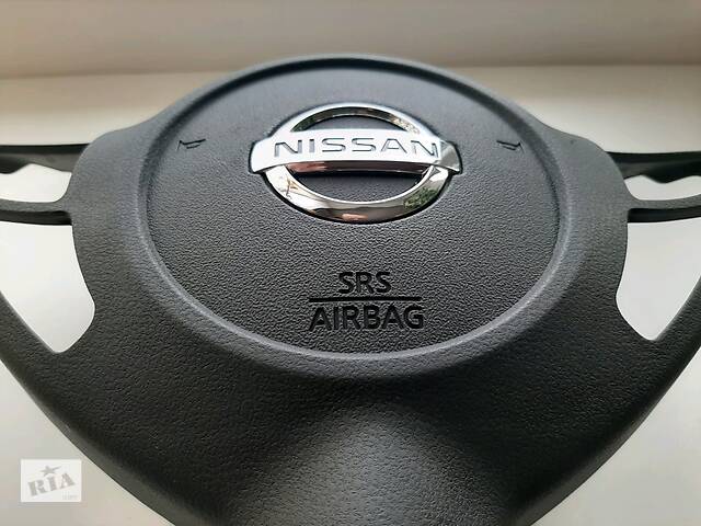 продам Новая крышка подушки безопасности, airbag руля для Nissan Sentra 2016-2018 бу в Тернополе