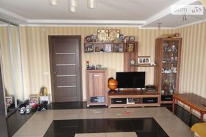 Продается 5-комнатная квартира 101.3 кв. м в Виннице