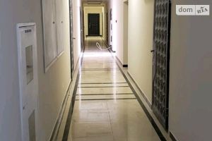 Продається 2-кімнатна квартира 47 кв. м у Одесі