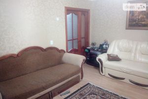 Продается 1-комнатная квартира 38 кв. м в Остроге