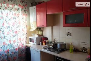 Продається 2-кімнатна квартира 49 кв. м у Тернополі