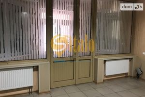 Продається офіс 150 кв. м в нежитловому приміщені в житловому будинку