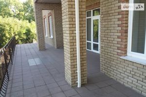Продається будинок 2 поверховий 450 кв. м з подвалом