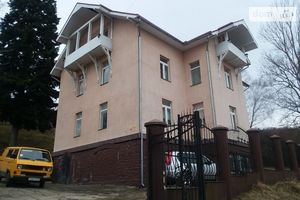 Продается отель, гостиница 1115 кв. м в 4-этажном здании
