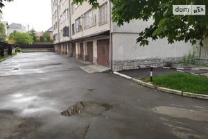 Продається бокс в гаражному комплексі під легкове авто на 19.4 кв. м