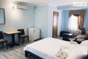 Продається готель 850 кв. м в 3-поверховій будівлі